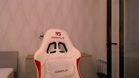 silk_ann online show from 12.16.25