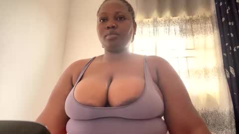 Snapshot of silkyandmaster chatting on 02.17.26 silkyandmasterr online show from 02.17.26