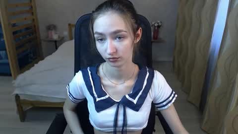 silkymiley online show from 10.14.25