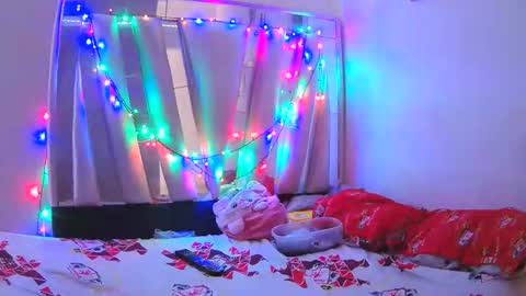 Elektra chair online show from 02.13.26