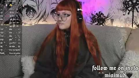 Mia online show from 04.24.26