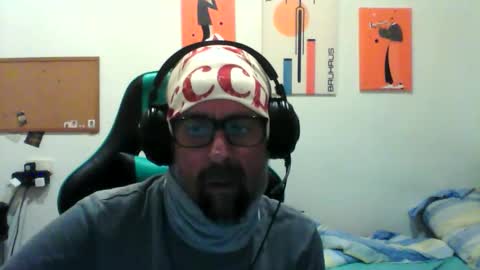 Sillybear42 online show from 03.22.26