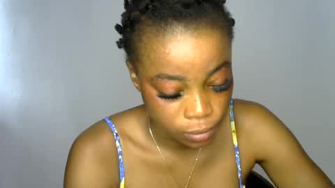 Snapshot of silm_baddie14 chatting on 06.19.26 slim daddie14 online show from 06.19.26