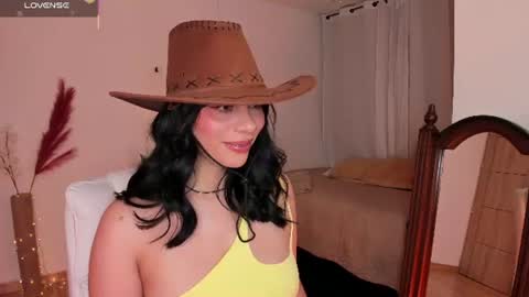 Snapshot of silvanna_moore chatting on 07.18.26 Silvanna online show from 07.18.26