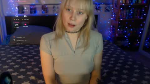 Snapshot of silvercherub chatting on 06.05.26 silvercherub online show from 06.05.26