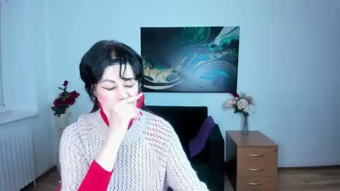 Silvia Wallec online show from 02.24.26