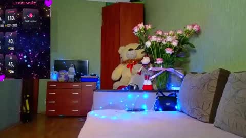 Snapshot of silviasexyy chatting on 12.26.24 miss Anna online show from 12.26.24