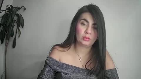 Snapshot of silviecollins chatting on 02.20.25 Silvie online show from 02.20.25