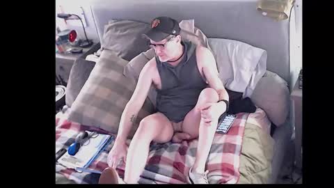 Snapshot of simmerdownboi chatting on 03.14.26 Simmerdownboi Will online show from 03.14.26