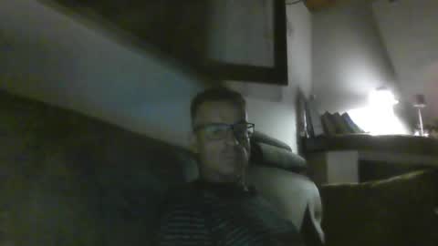Snapshot of simmeturbate chatting on 06.15.26 Italiandaddyitalydickassbottomassholecomshowmasturbatenudeboyitalyatleticcutemuscolarhardcockdickboy online show from 06.15.26