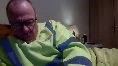 Snapshot of simon56691 chatting on 02.14.25 simon56691 online show from 02.14.25