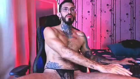 Snapshot of simon_rz chatting on 01.10.26 Simon online show from 01.10.26