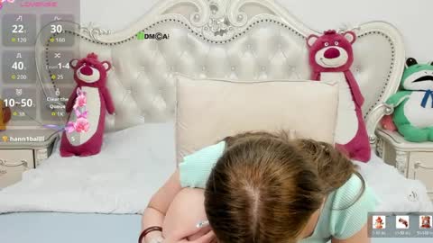 Snapshot of simonastephanie chatting on 05.12.26 simonastephanie online show from 05.12.26