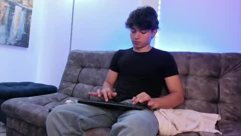  Simon  online show from 01.27.25