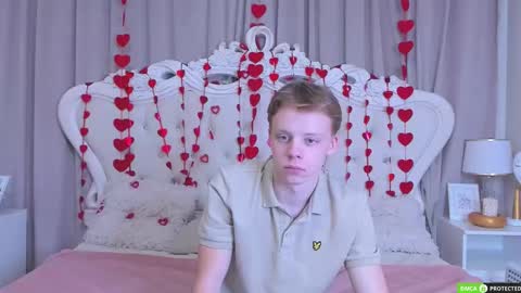 Snapshot of simonwarner chatting on 02.13.26 Simon online show from 02.13.26