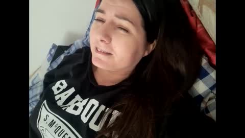 Snapshot of simpledi chatting on 02.25.25 simpledi online show from 02.25.25