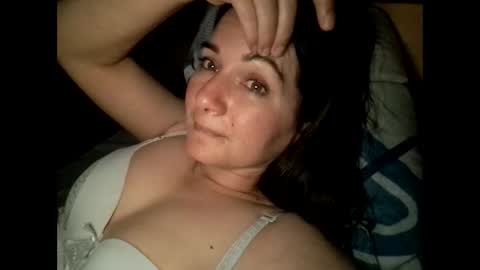 Snapshot of simpledi chatting on 09.18.25 simpledi online show from 09.18.25