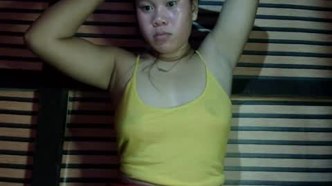 Snapshot of simply_y0urs chatting on 12.07.24 simply_y0urs online show from 12.07.24