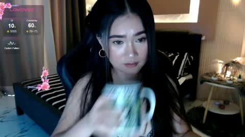 Snapshot of simplykhate chatting on 06.04.26 Adrianna Fowler online show from 06.04.26
