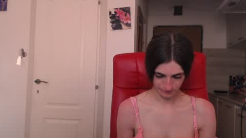 Snapshot of simyhvn chatting on 06.28.26 simyhvn online show from 06.28.26