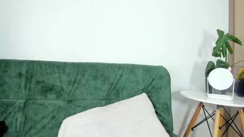 Sunny online show from 02.13.25