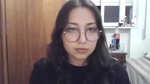 Snapshot of sinclaireraven2 chatting on 01.11.25 Princess Raven online show from 01.11.25