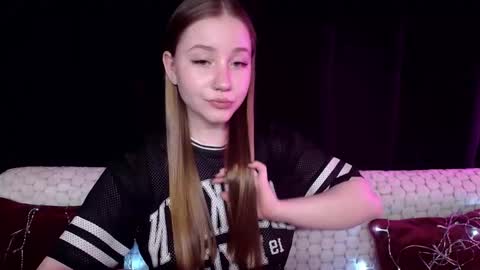 Sindi online show from 12.13.24