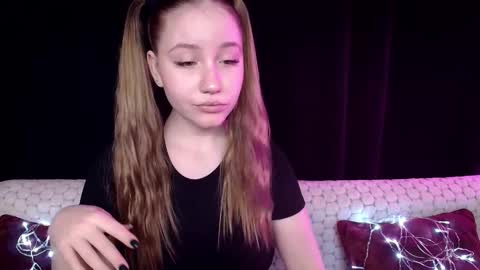 Sindi online show from 12.14.24