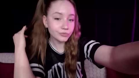 Sindi online show from 02.15.25