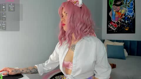Snapshot of sinfulkittyyy chatting on 05.14.26 sinfulkittyyy online show from 05.14.26