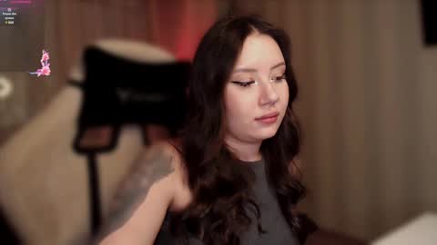 Snapshot of sinigami_ chatting on 03.08.25 Ari online show from 03.08.25