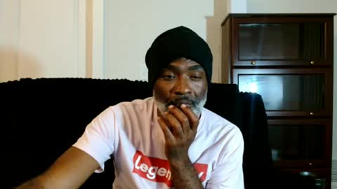 Snapshot of sinnernoir chatting on 07.30.26 My Name Is..............................John online show from 07.30.26