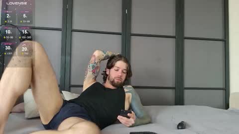 Snapshot of sinnerscorner chatting on 09.19.25 Alya and Mr. Sinner online show from 09.19.25