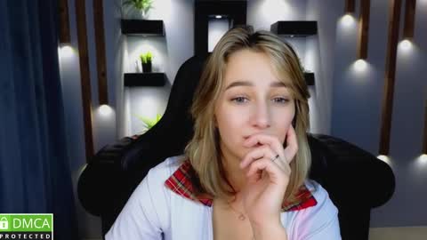 Sinty Noria online show from 12.24.24