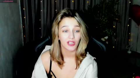 Sinty Noria online show from 02.19.25