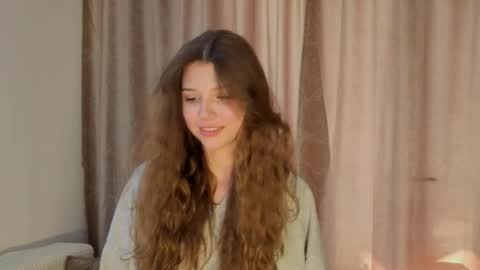 Snapshot of siobhanarquette chatting on 05.24.26 Lia online show from 05.24.26