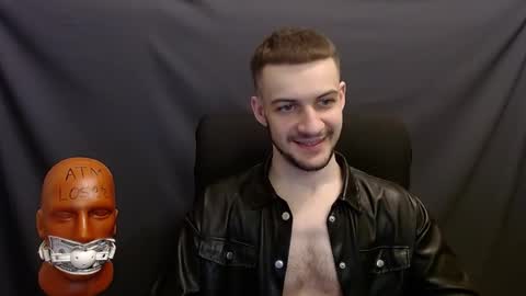 Snapshot of sir_damien chatting on 12.06.24 Sir Damien online show from 12.06.24