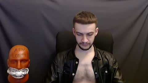 Snapshot of sir_damien chatting on 12.13.24 Sir Damien online show from 12.13.24