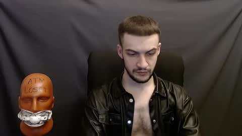 Snapshot of sir_damien chatting on 12.15.24 Sir Damien online show from 12.15.24