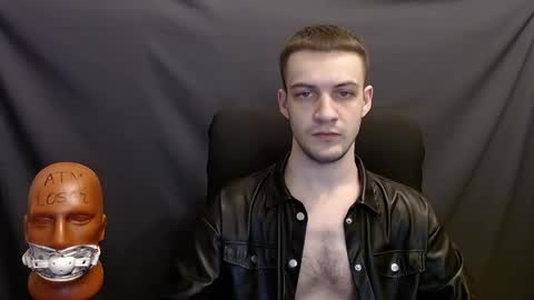 Snapshot of sir_damien chatting on 12.19.24 Sir Damien online show from 12.19.24
