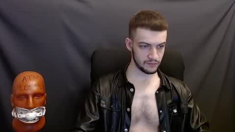 Snapshot of sir_damien chatting on 01.02.25 Sir Damien online show from 01.02.25