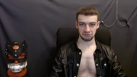 Snapshot of sir_damien chatting on 01.11.25 Sir Damien online show from 01.11.25