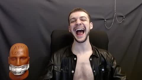 Snapshot of sir_damien chatting on 01.17.25 Sir Damien online show from 01.17.25