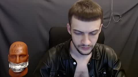 Snapshot of sir_damien chatting on 01.17.25 Sir Damien online show from 01.17.25