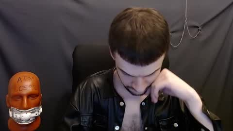 Snapshot of sir_damien chatting on 01.21.25 Sir Damien online show from 01.21.25