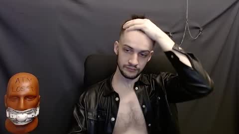 Snapshot of sir_damien chatting on 01.22.25 Sir Damien online show from 01.22.25