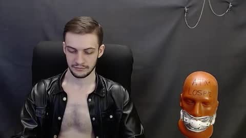 Snapshot of sir_damien chatting on 02.12.25 Sir Damien online show from 02.12.25