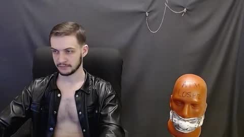 Snapshot of sir_damien chatting on 02.22.25 Sir Damien online show from 02.22.25