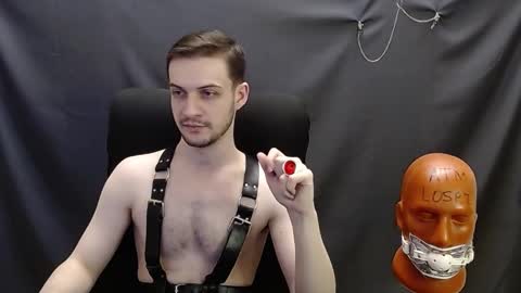 Snapshot of sir_damien chatting on 02.28.25 Sir Damien online show from 02.28.25
