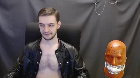 Snapshot of sir_damien chatting on 03.02.25 Sir Damien online show from 03.02.25